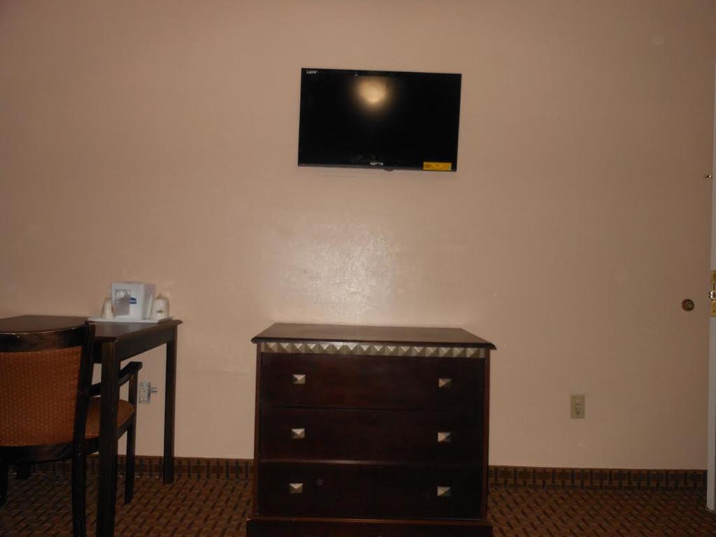 Super 8 By Wyndham El Centroモーテル エクステリア 写真