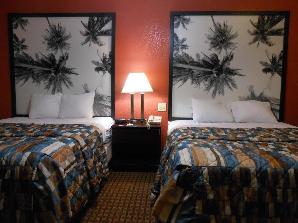 Super 8 By Wyndham El Centroモーテル エクステリア 写真